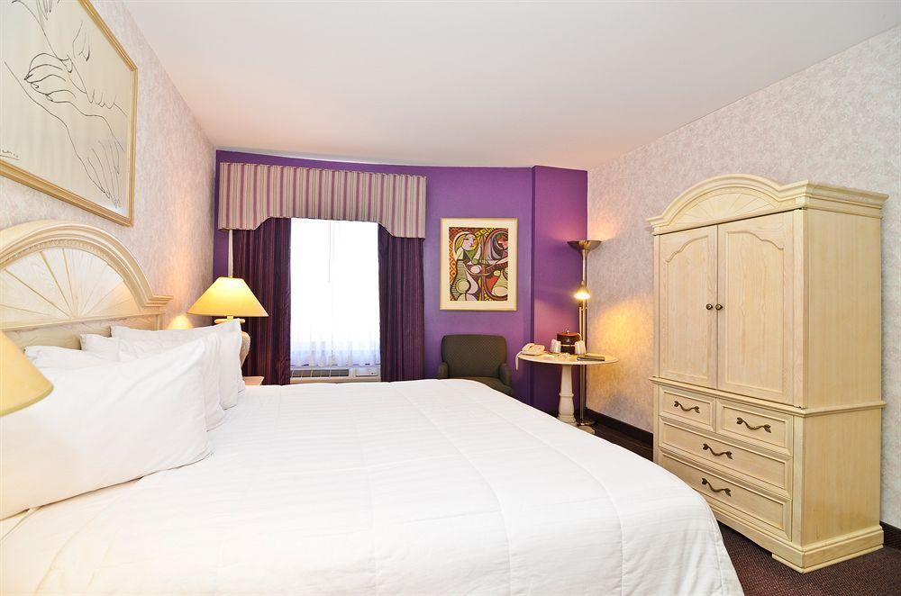 Best Western On The Avenue Бъфало Стая снимка