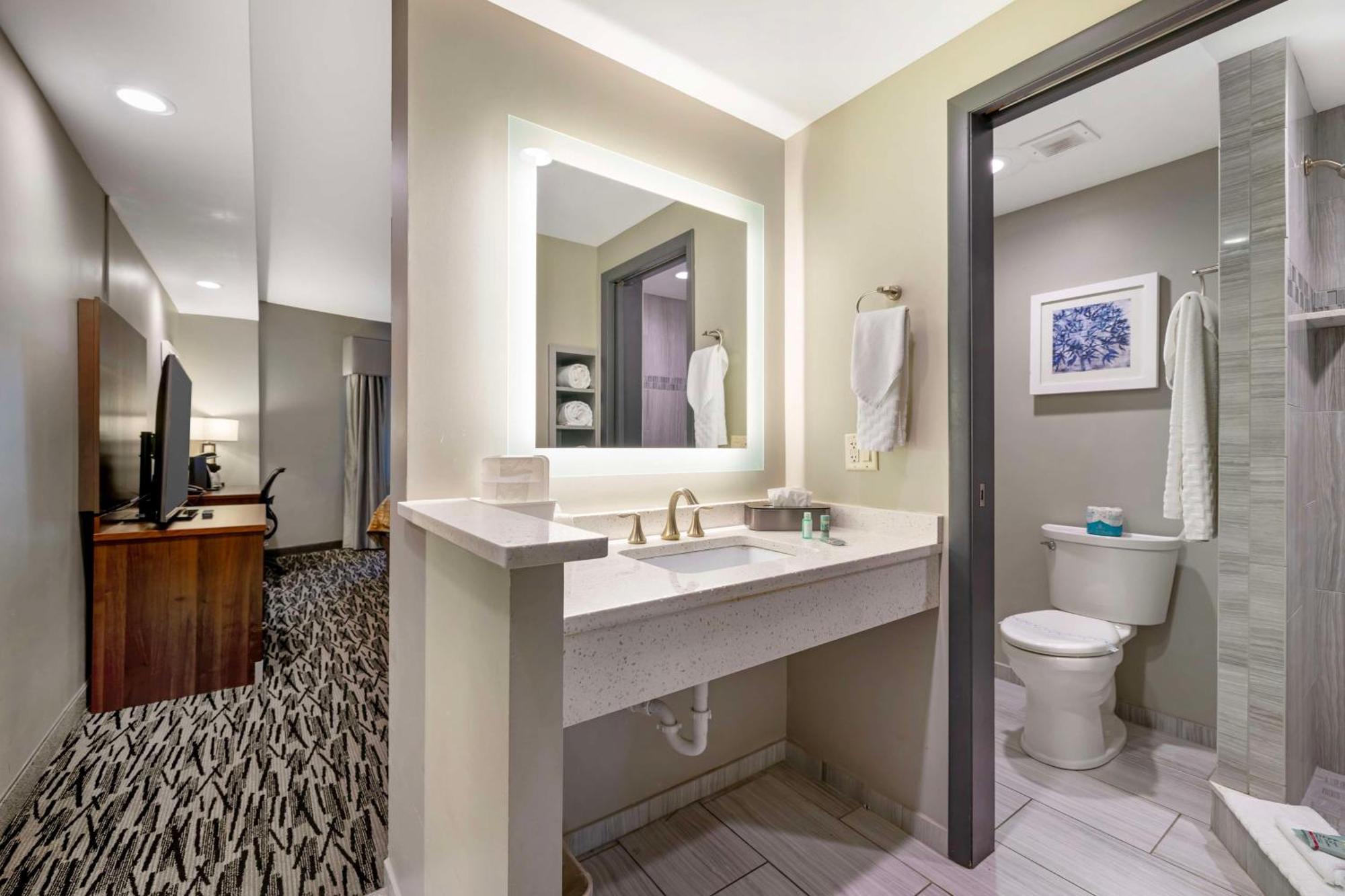Best Western On The Avenue Бъфало Екстериор снимка
